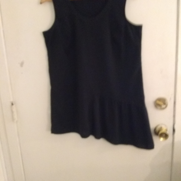 Simply Vera Dress - Picture 5 of 6